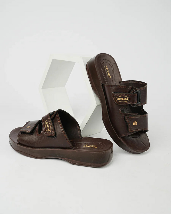 Stride Mode – Men’s Stylish Everyday Slippers