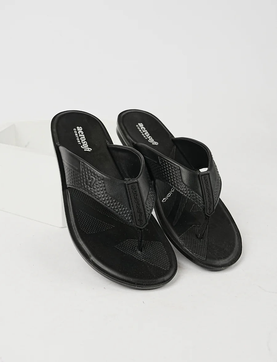 UrbanStep – Stylish Comfort Men’s Slipper