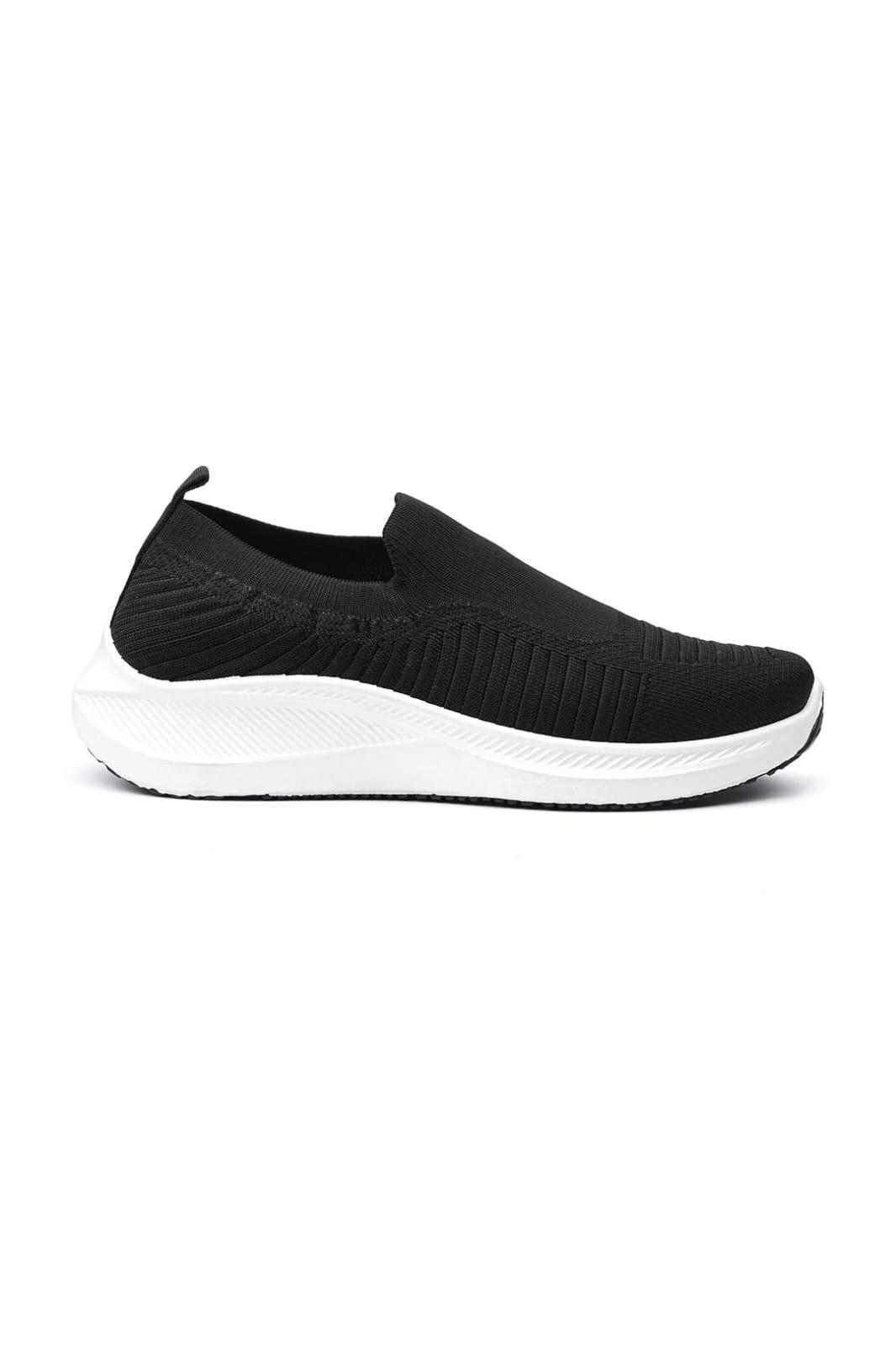 🔥 UrbanStride – Men’s Black PVC Walking Skechers 🔥