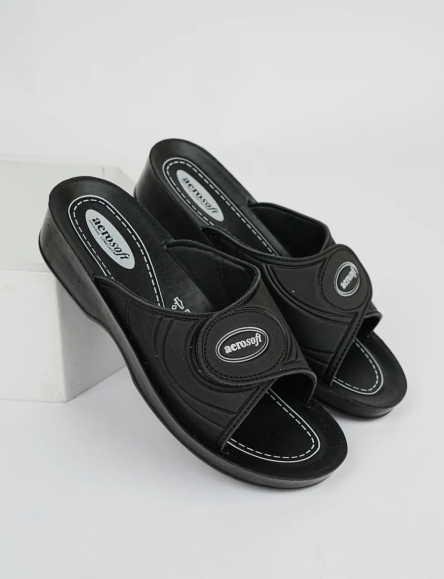 ChicEase – Women’s Stylish Comfort Slipper aerosoft LA2850