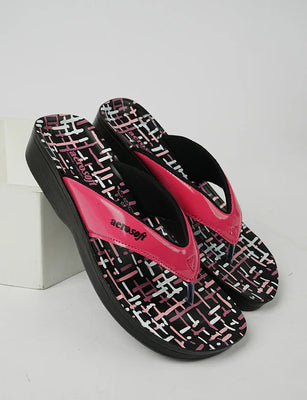 LuxeEase – Women’s Premium Everyday Slipper