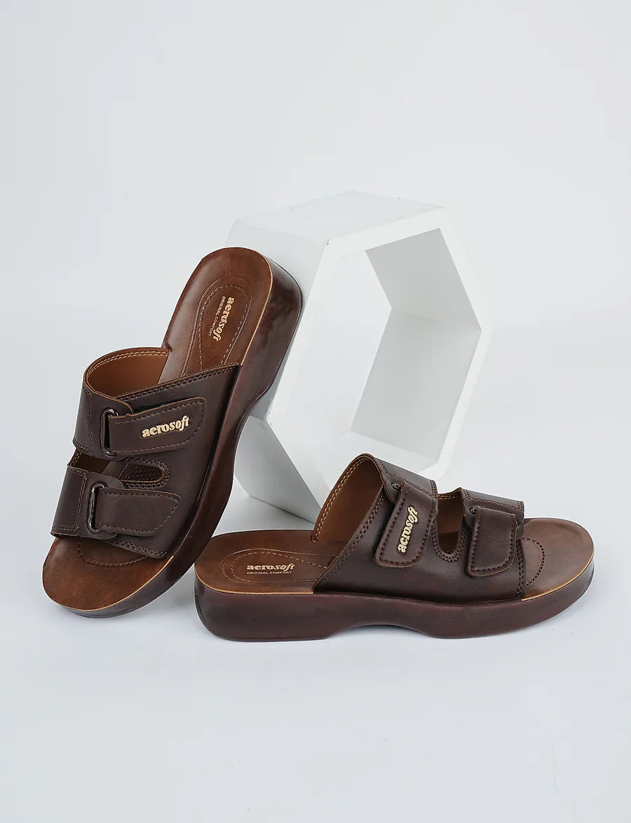 UrbanStep – Stylish Comfort Men’s Slipper
