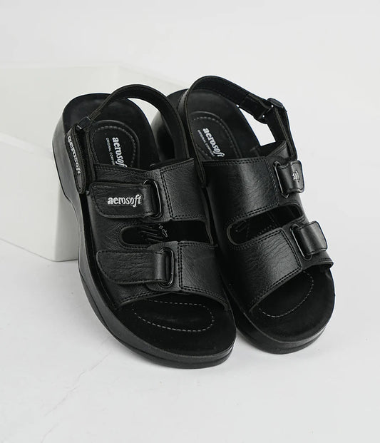 StrideFlex – Premium Men’s Stylish Sandal