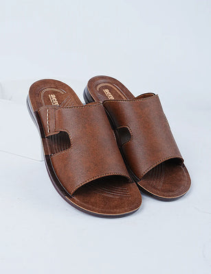 UrbanEase – Men’s Stylish Everyday Slipper