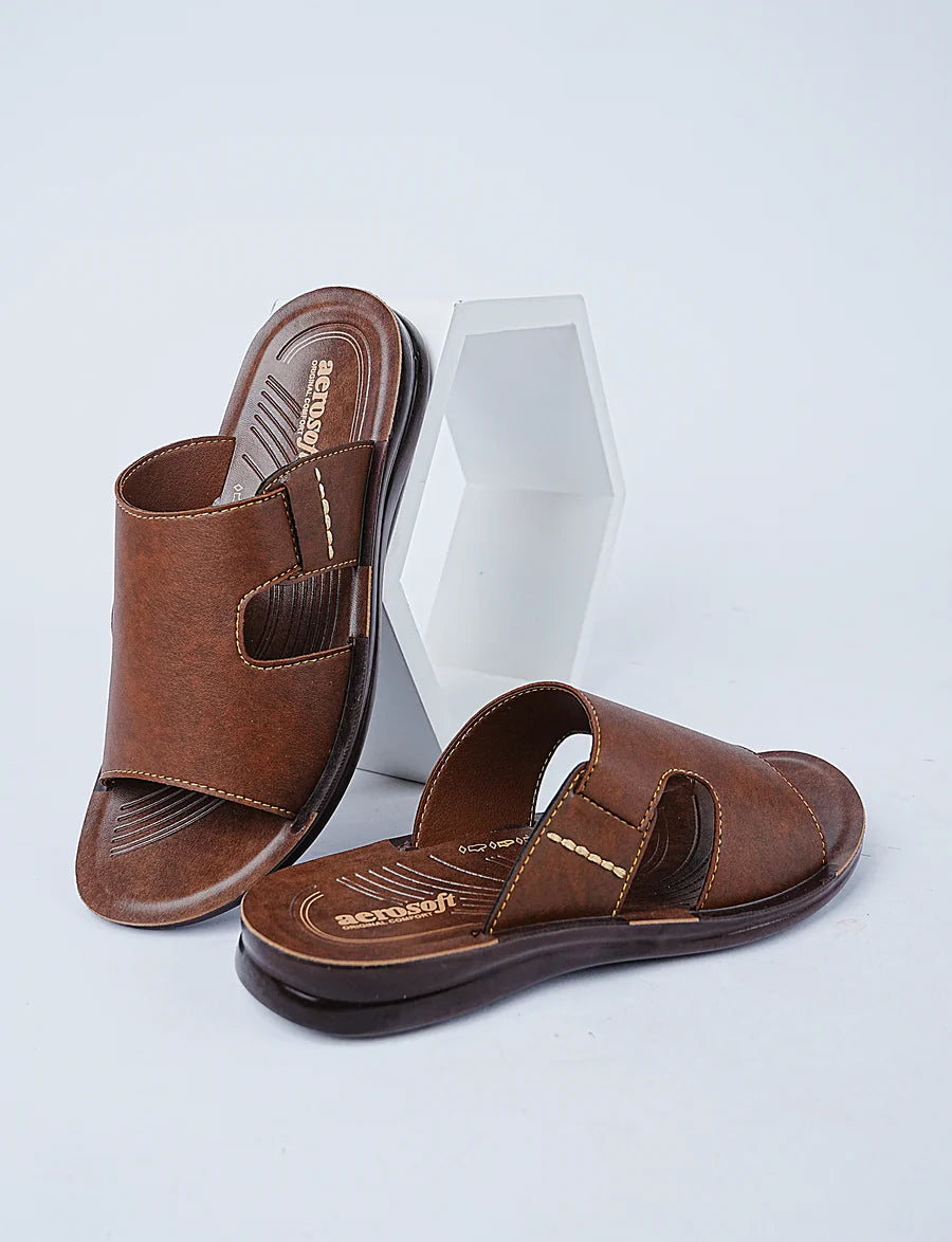 UrbanEase – Men’s Stylish Everyday Slipper