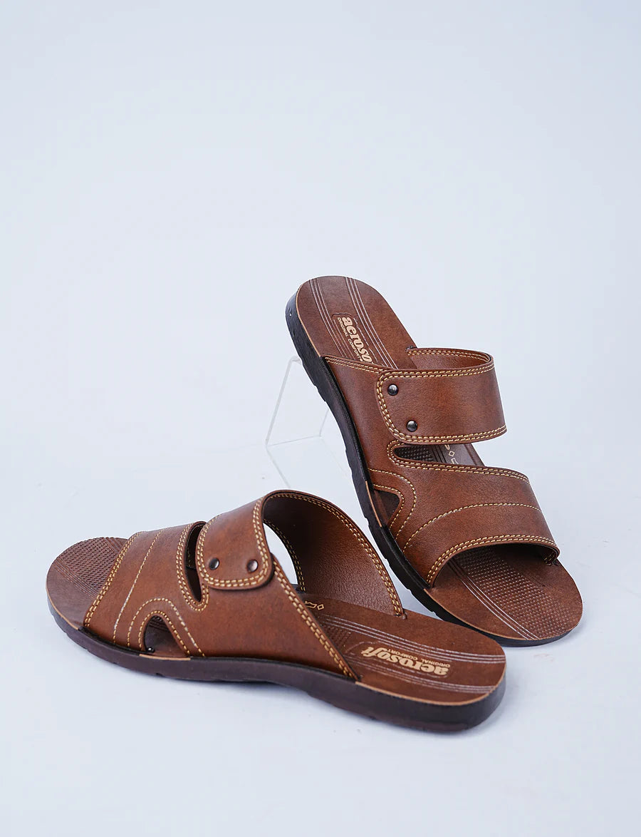 StrideEase – Premium Comfort Men’s Slipper
