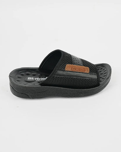 UrbanEase – Men’s Relaxed Fit Slippers
