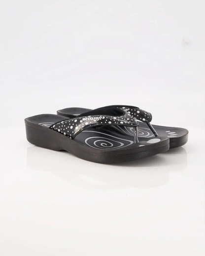 StyleEase – Women’s Everyday Comfort Slipper