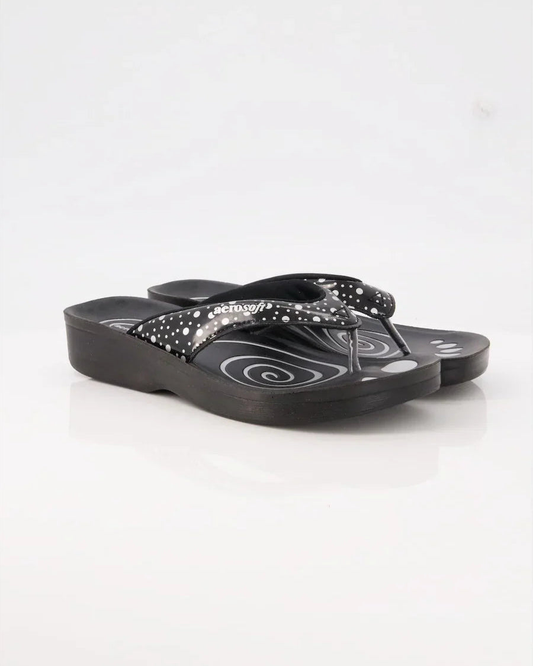 StyleEase – Women’s Everyday Comfort Slipper